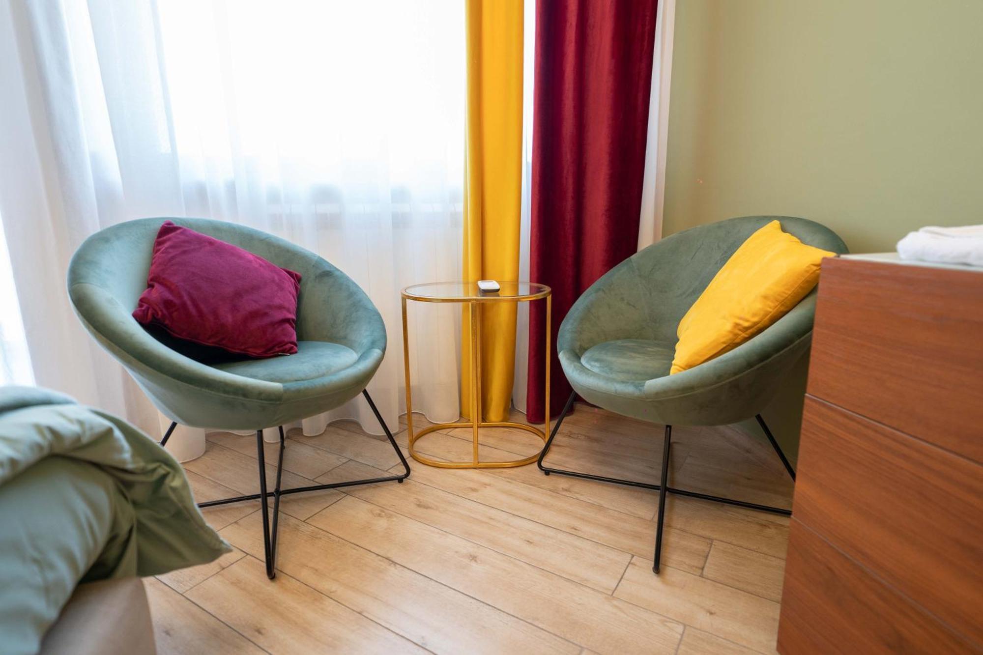 Apartment Duomo 11 By Dimorra Neapel