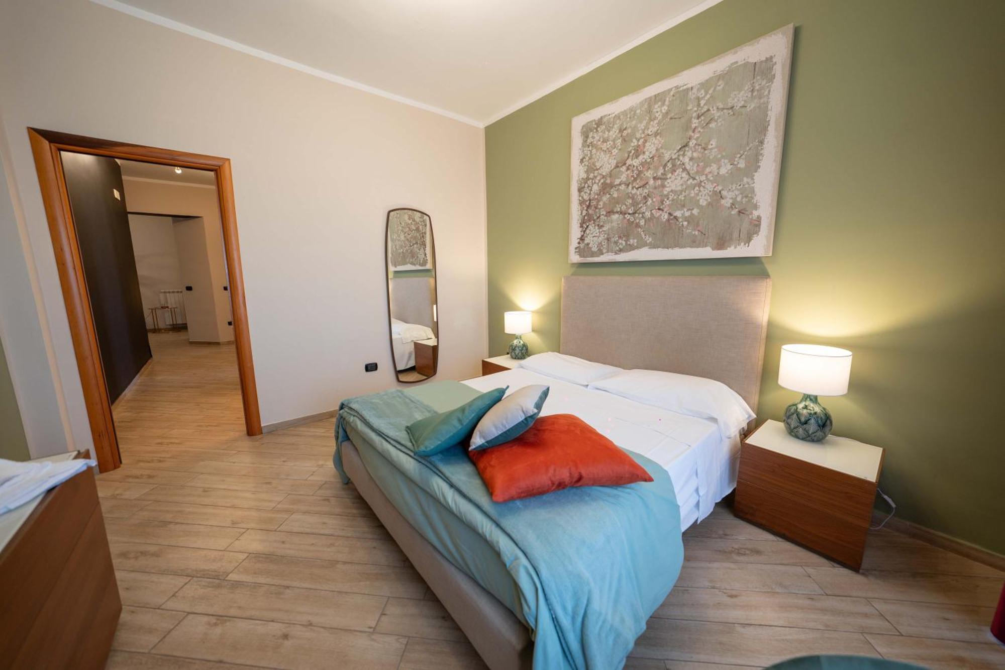 Apartment Duomo 11 By Dimorra Naples